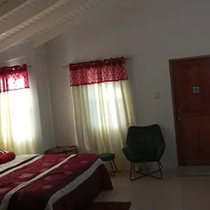 J Ochi Apartment Ocho Rios